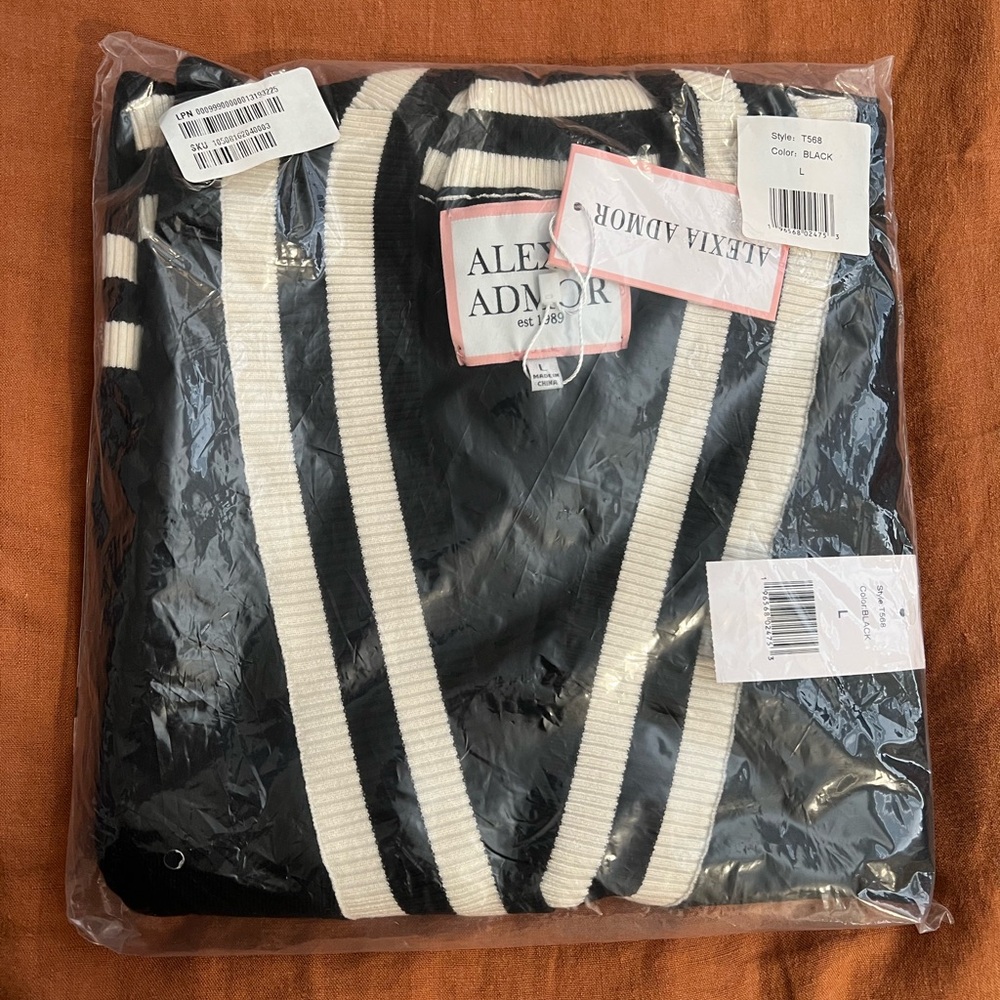 Alexia Admore Frances Stripe Cardigan Sweater - Picture 5 of 5